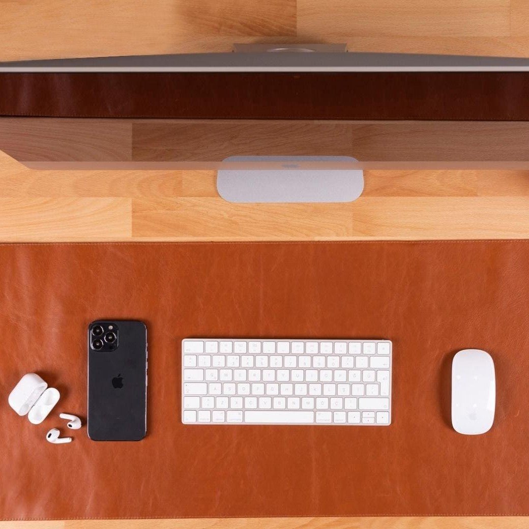 Warm Minimalism: How to Build a Desk You Actually Want to Sit At